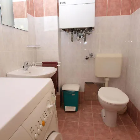 House 1058 Дом отдыха Пула