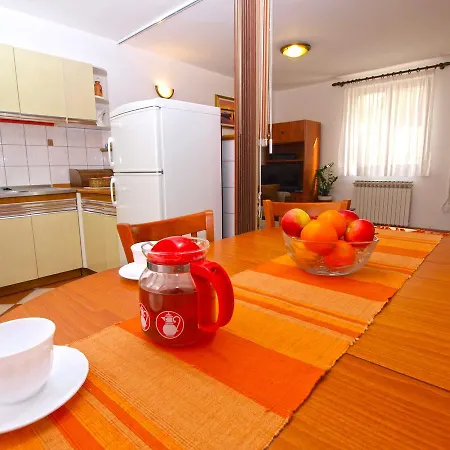 Holiday home House 1058 Pula