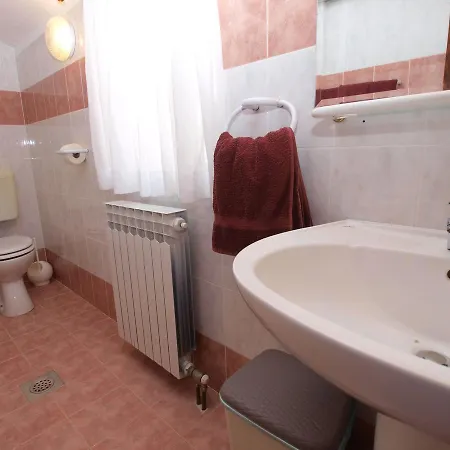 Дом отдыха House 1058 Пула