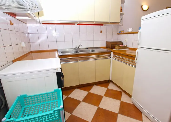 House 1058 Pula