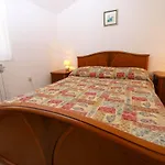 House 1058 Dom wakacyjny Pula